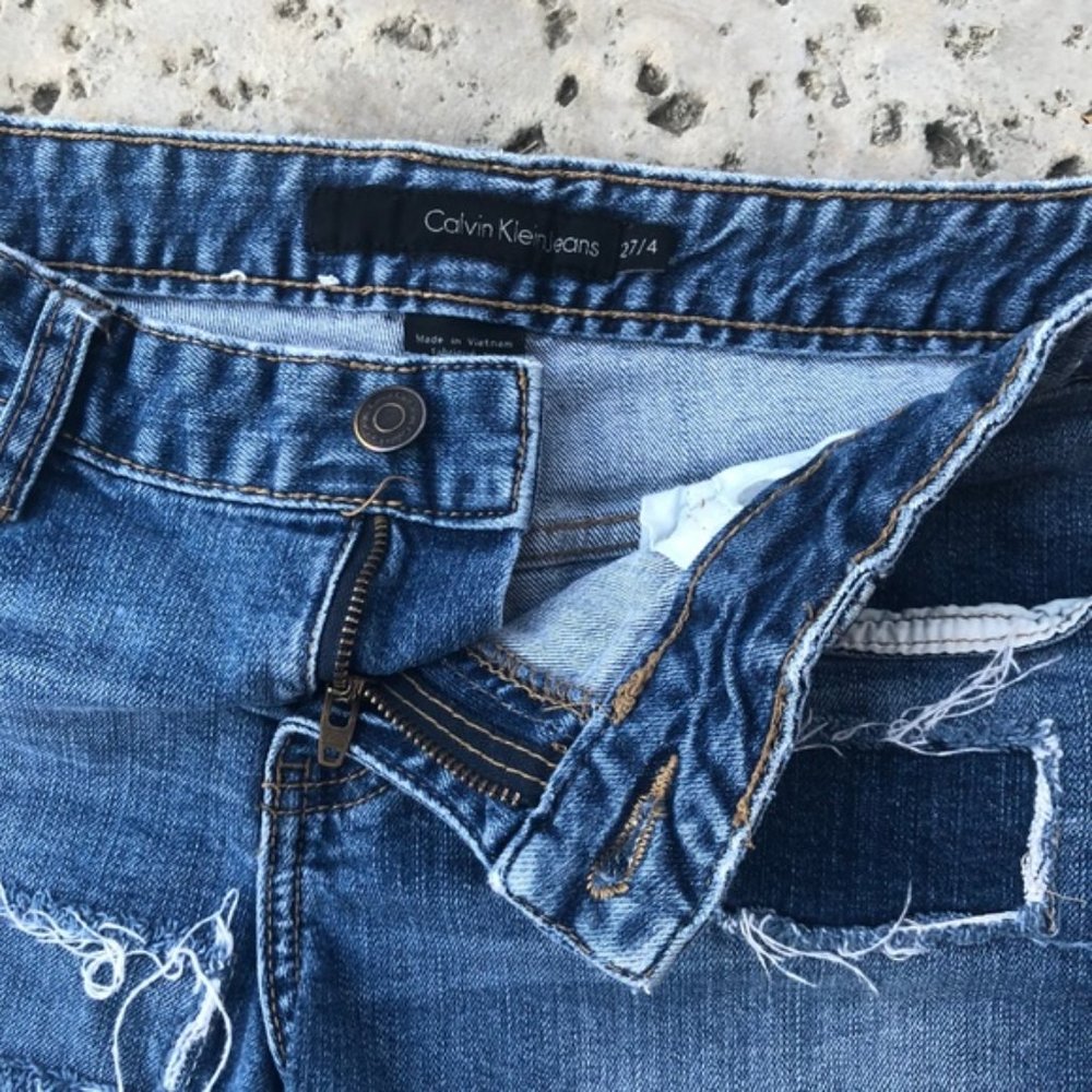 Vintage Calvin Klein Jean Distressed Patchwork - Picture 4 of 7
